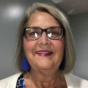 Meet your Posher, Carlene